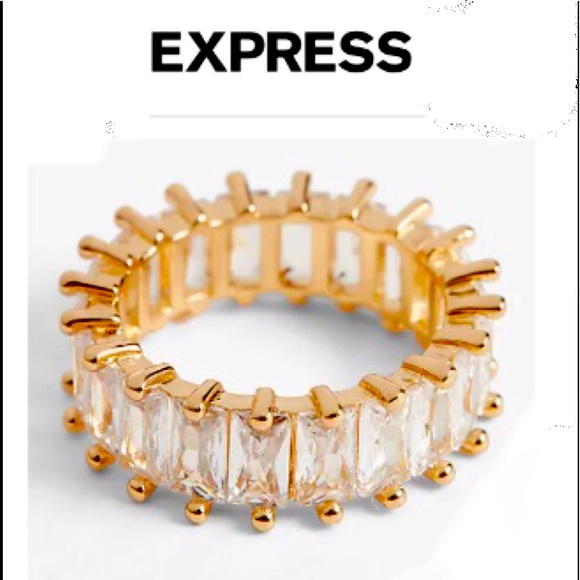 💍 EXPRESS Baguette Ring clear crystal w/gold trim size 6 NWT 🛍 - Picture 2 of 8